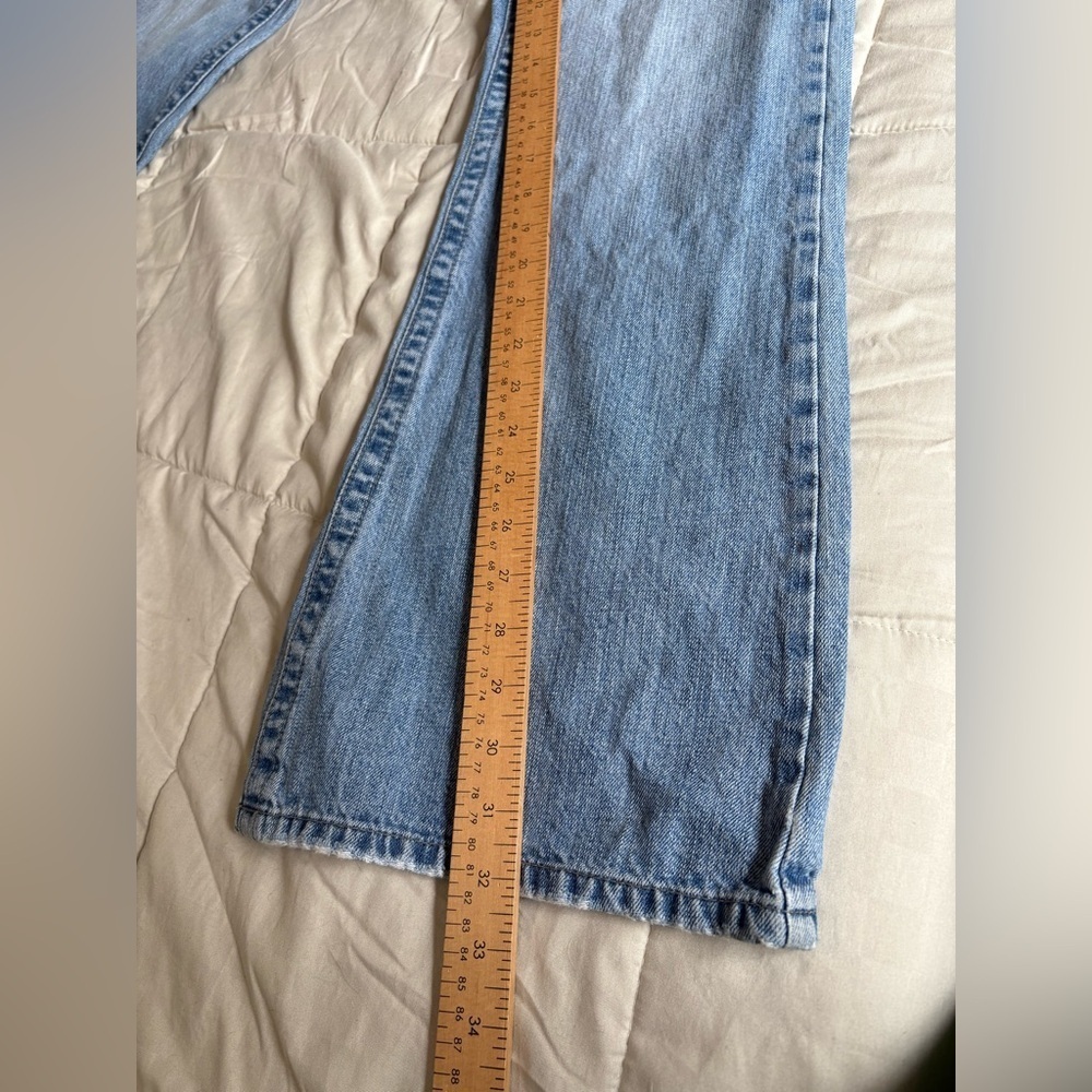 Guess jeans Rancho flare destroyed pocket jeans size 33x32 - Picture 9 of 10
